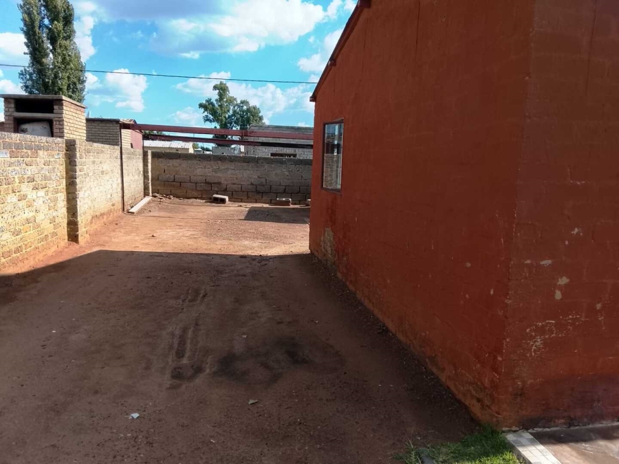 2 Bedroom Property for Sale in Lakeside Gauteng