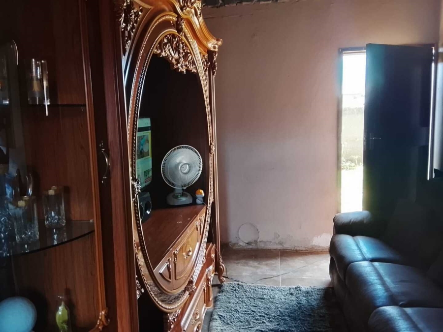 2 Bedroom Property for Sale in Lakeside Gauteng