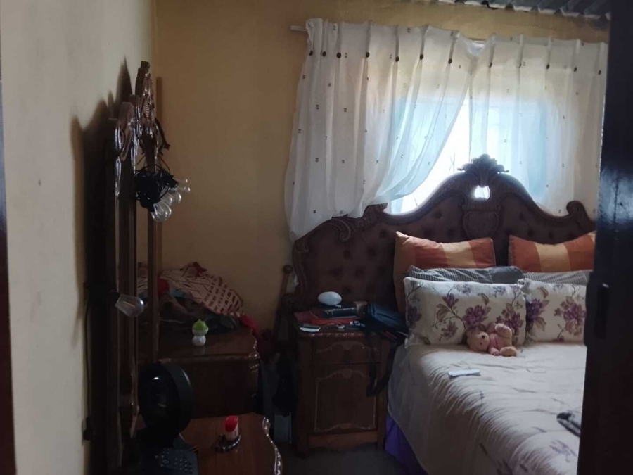 2 Bedroom Property for Sale in Lakeside Gauteng