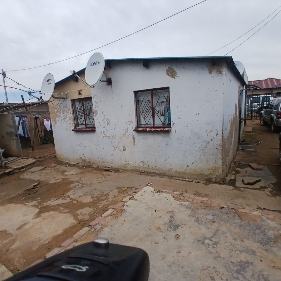 2 Bedroom Property for Sale in Windmill Park Gauteng