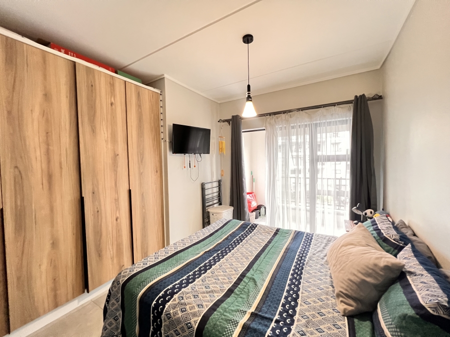 1 Bedroom Property for Sale in Waterfall Gauteng