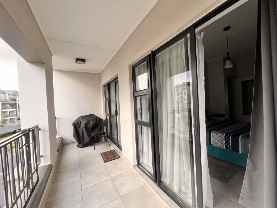 1 Bedroom Property for Sale in Waterfall Gauteng