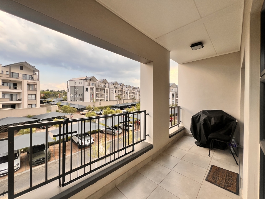 1 Bedroom Property for Sale in Waterfall Gauteng