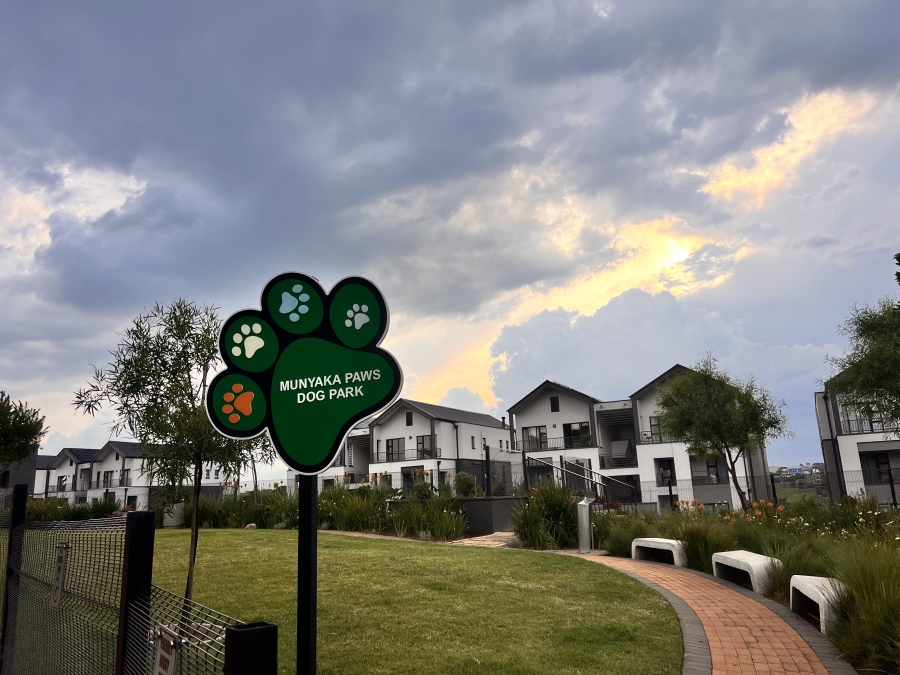 1 Bedroom Property for Sale in Waterfall Gauteng