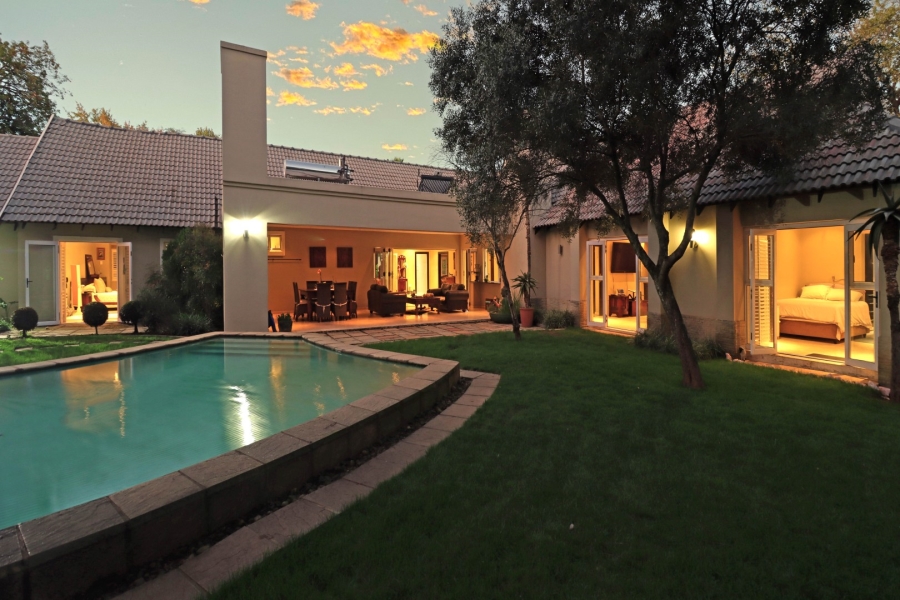 5 Bedroom Property for Sale in Bryanston Gauteng
