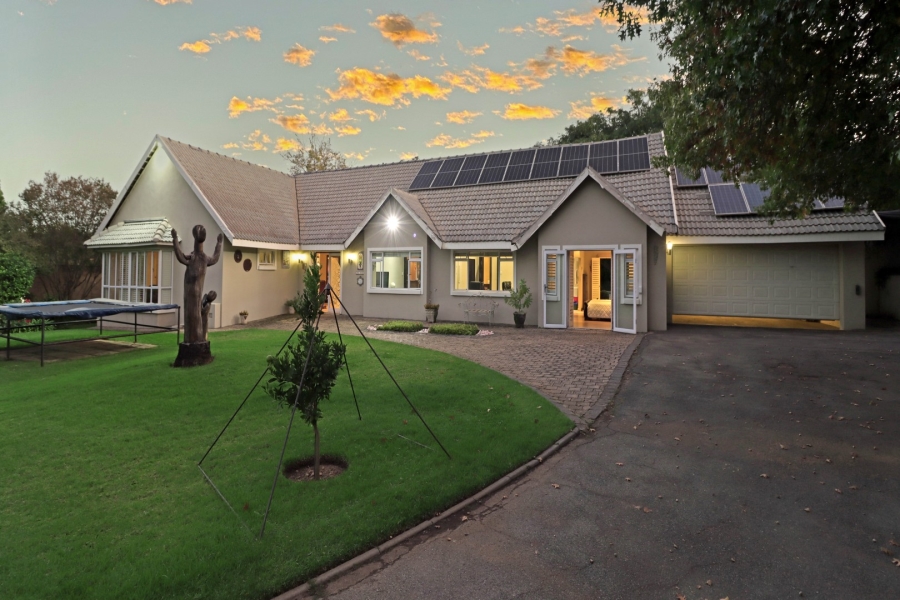 5 Bedroom Property for Sale in Bryanston Gauteng