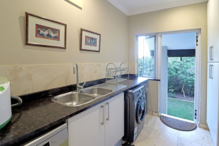 5 Bedroom Property for Sale in Bryanston Gauteng