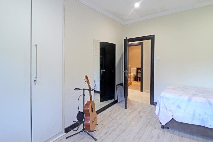 5 Bedroom Property for Sale in Bryanston Gauteng