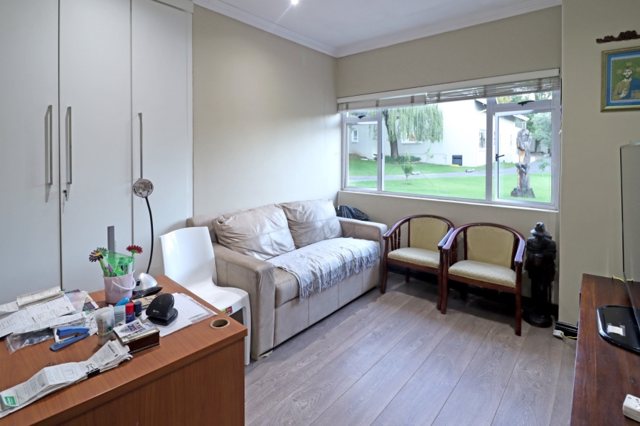 5 Bedroom Property for Sale in Bryanston Gauteng