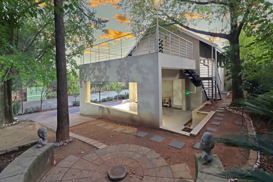 5 Bedroom Property for Sale in Bryanston Gauteng