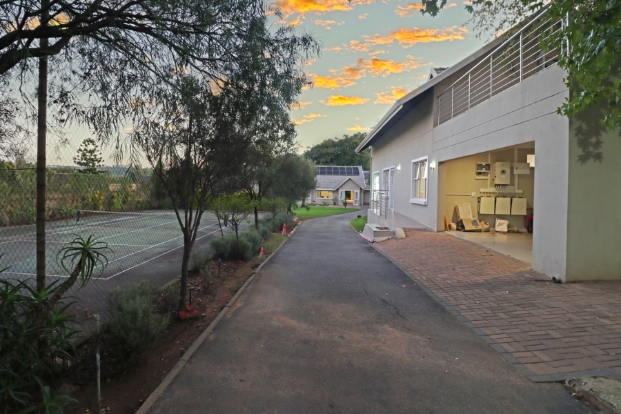 5 Bedroom Property for Sale in Bryanston Gauteng