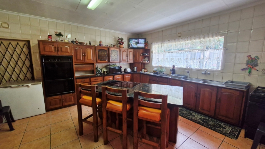 4 Bedroom Property for Sale in Whitney Gardens Gauteng