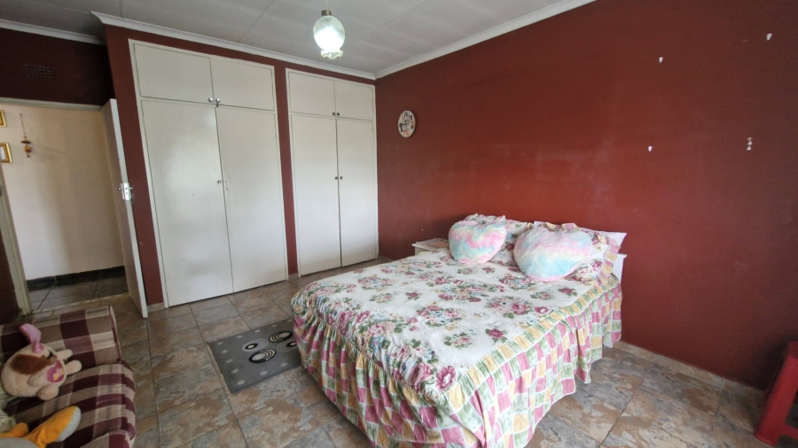 4 Bedroom Property for Sale in Whitney Gardens Gauteng