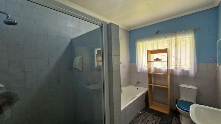 4 Bedroom Property for Sale in Whitney Gardens Gauteng