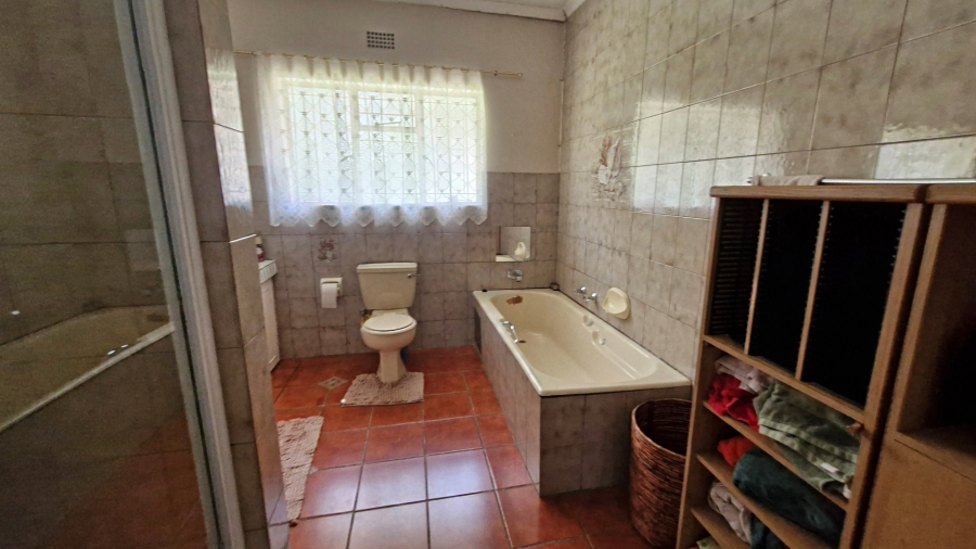 4 Bedroom Property for Sale in Whitney Gardens Gauteng