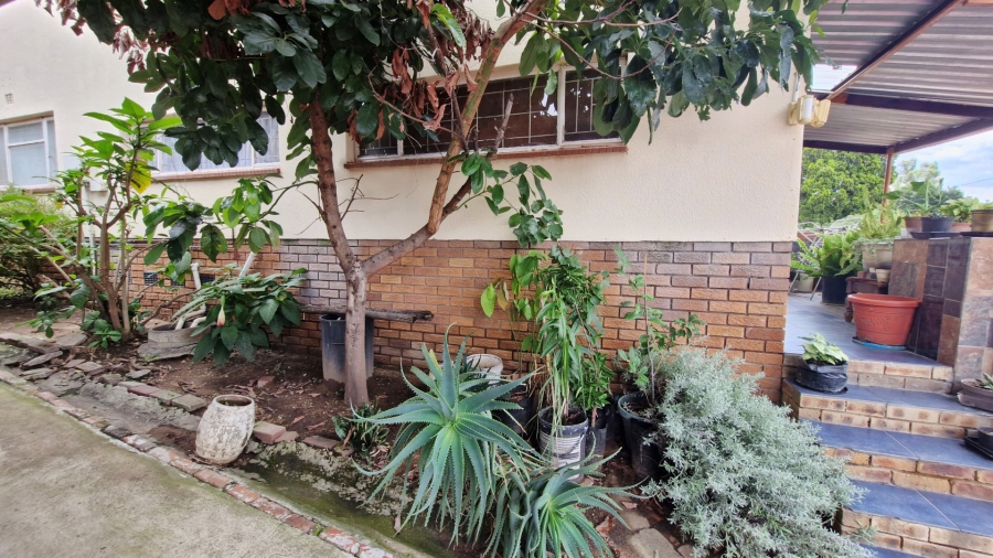 4 Bedroom Property for Sale in Whitney Gardens Gauteng