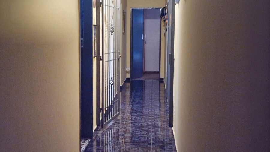 4 Bedroom Property for Sale in Whitney Gardens Gauteng