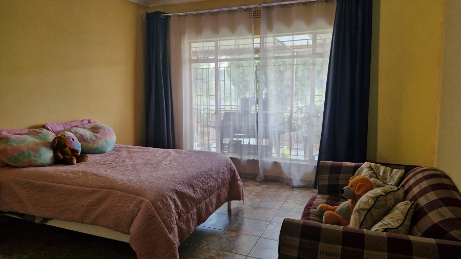 4 Bedroom Property for Sale in Whitney Gardens Gauteng