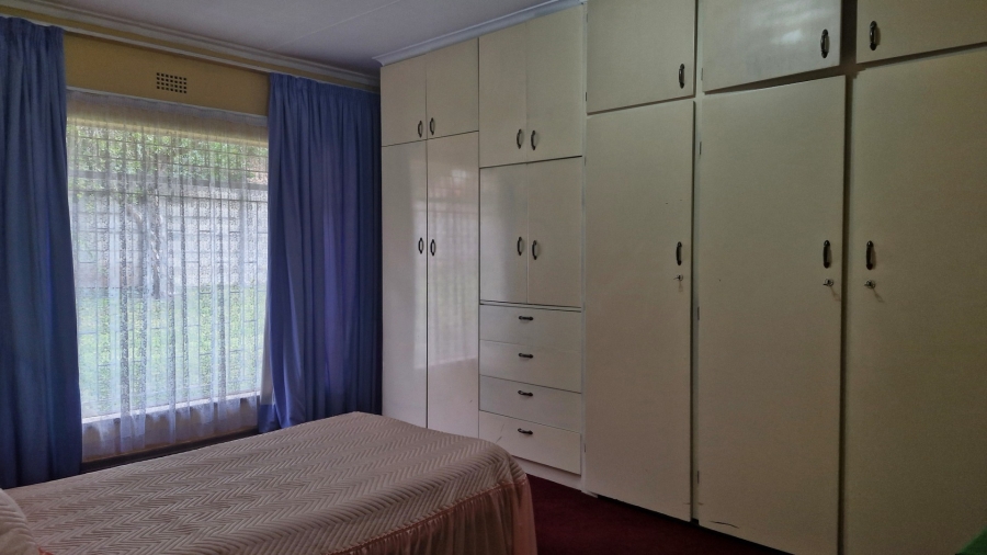4 Bedroom Property for Sale in Whitney Gardens Gauteng