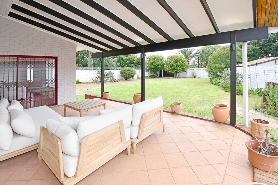 5 Bedroom Property for Sale in Bagleyston Gauteng