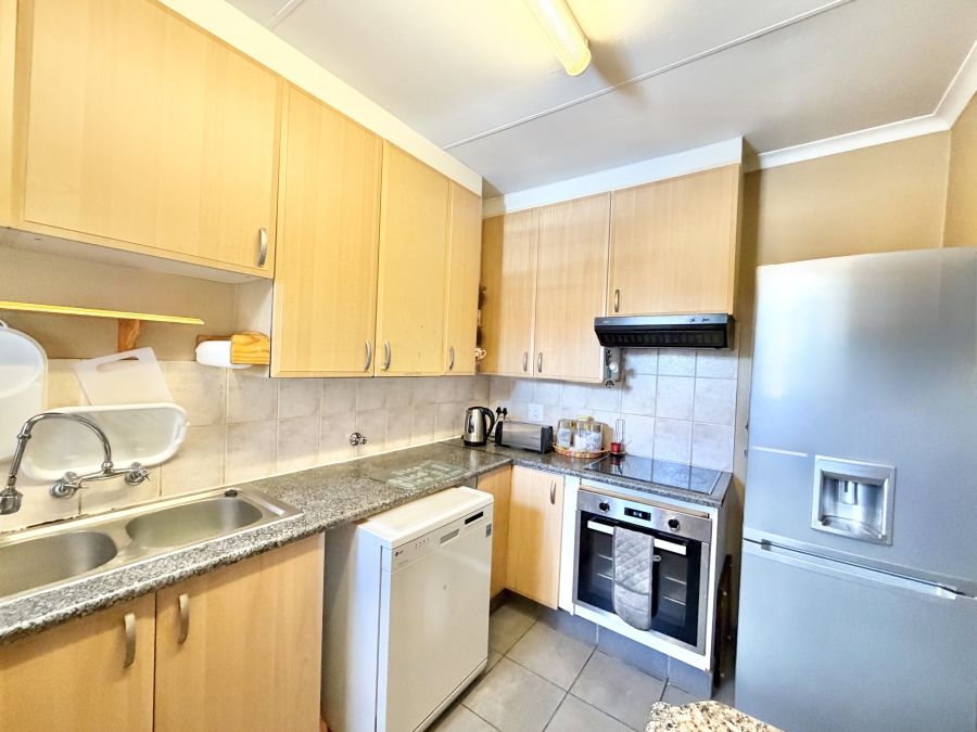 3 Bedroom Property for Sale in Amberfield Gauteng