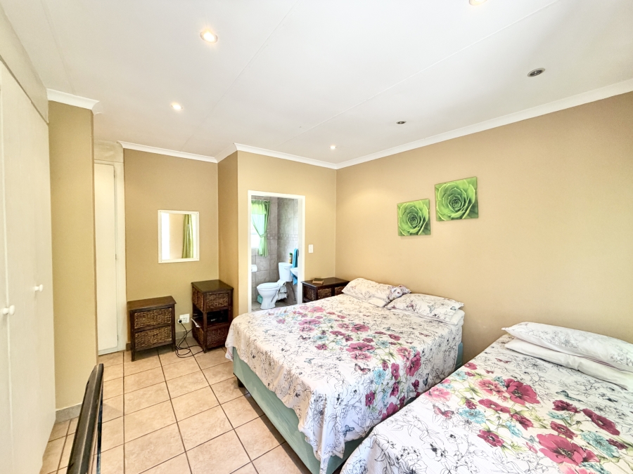 3 Bedroom Property for Sale in Amberfield Gauteng