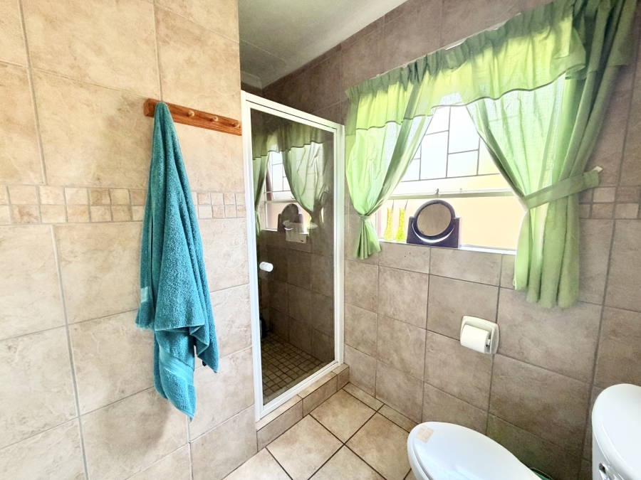 3 Bedroom Property for Sale in Amberfield Gauteng