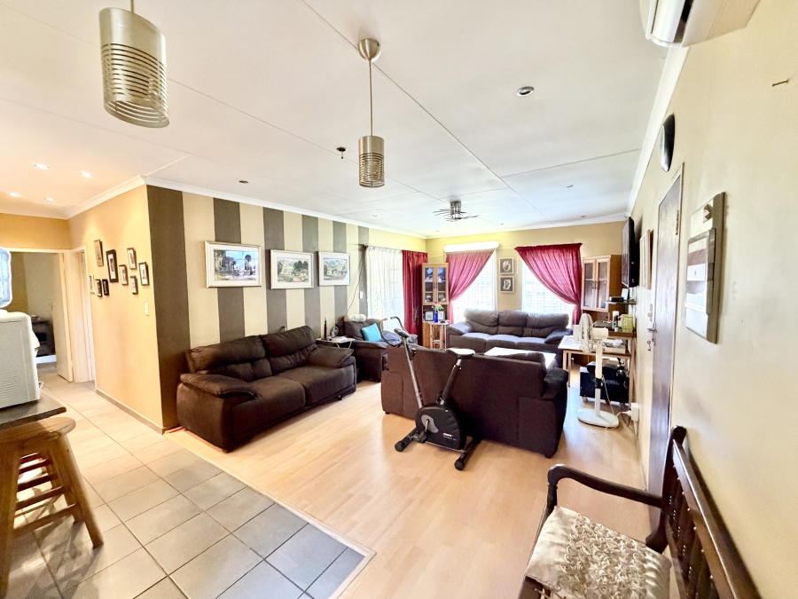 3 Bedroom Property for Sale in Amberfield Gauteng