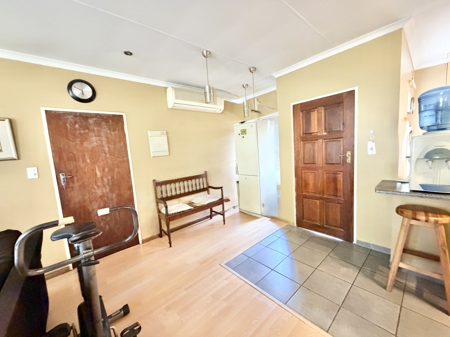 3 Bedroom Property for Sale in Amberfield Gauteng