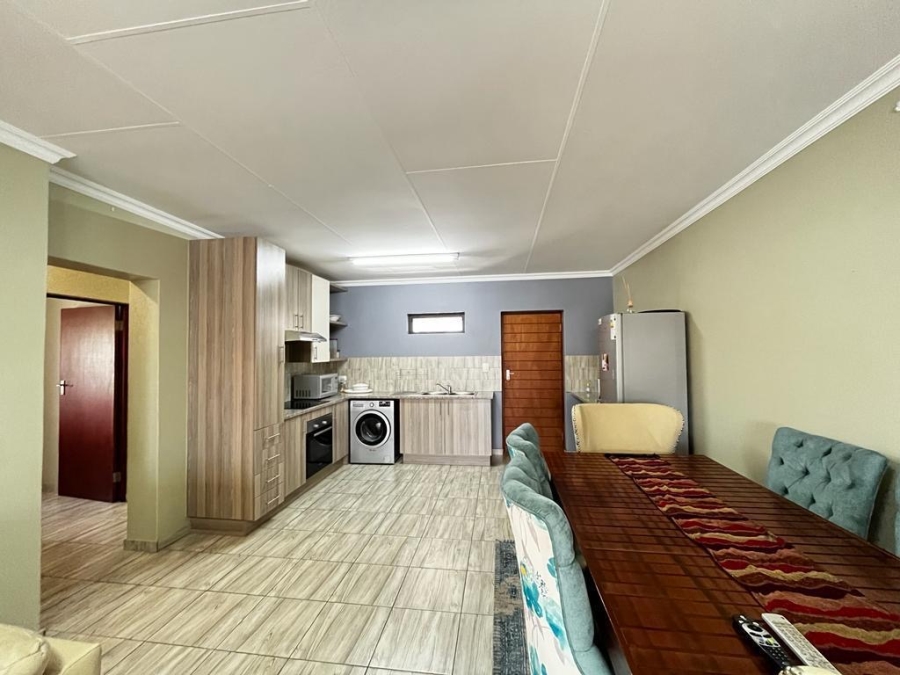 2 Bedroom Property for Sale in Noordwyk Gauteng