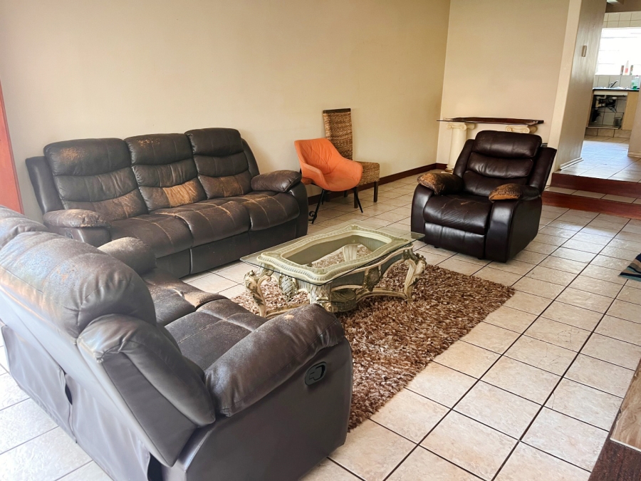 4 Bedroom Property for Sale in Sunningdale Gauteng