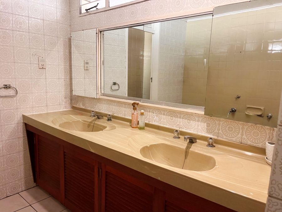 4 Bedroom Property for Sale in Sunningdale Gauteng