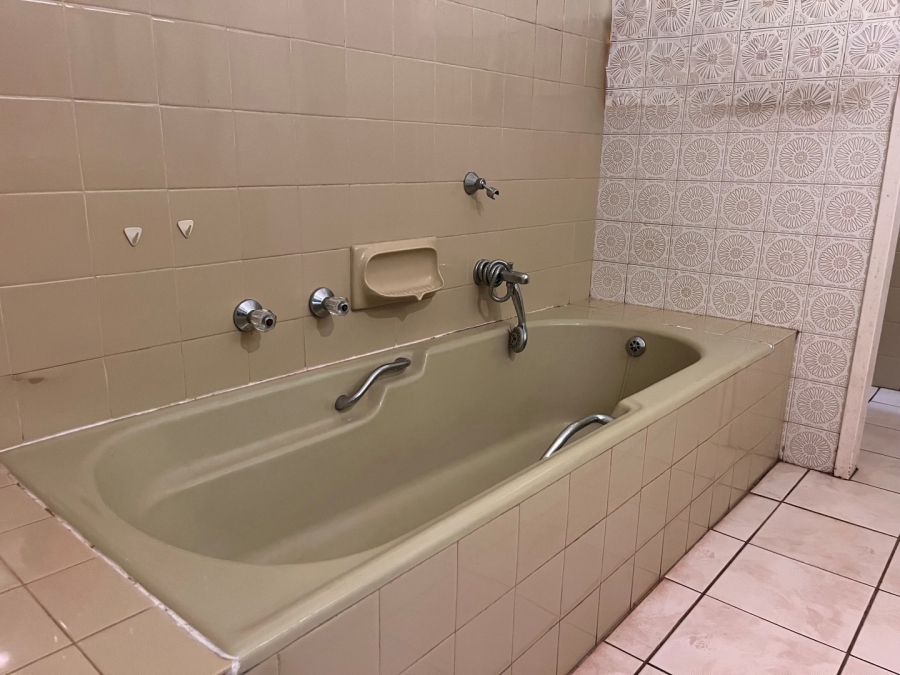 4 Bedroom Property for Sale in Sunningdale Gauteng