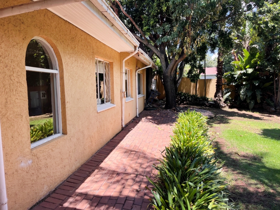 4 Bedroom Property for Sale in Sunningdale Gauteng