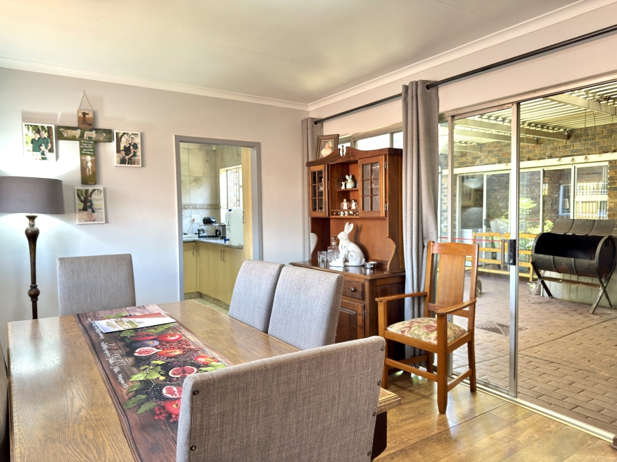 3 Bedroom Property for Sale in Glen Lauriston Gauteng