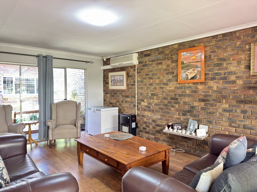 3 Bedroom Property for Sale in Glen Lauriston Gauteng