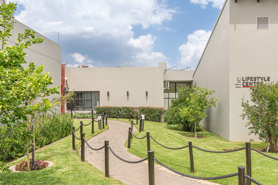 1 Bedroom Property for Sale in Dainfern Gauteng