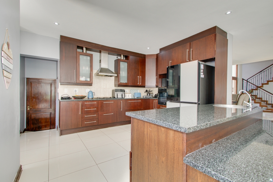 5 Bedroom Property for Sale in Fourways Gauteng