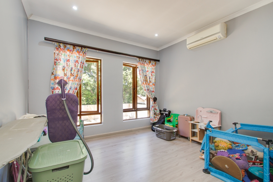 5 Bedroom Property for Sale in Fourways Gauteng