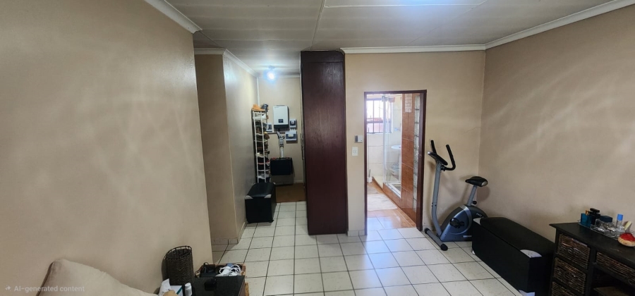 3 Bedroom Property for Sale in Mountain View Gauteng
