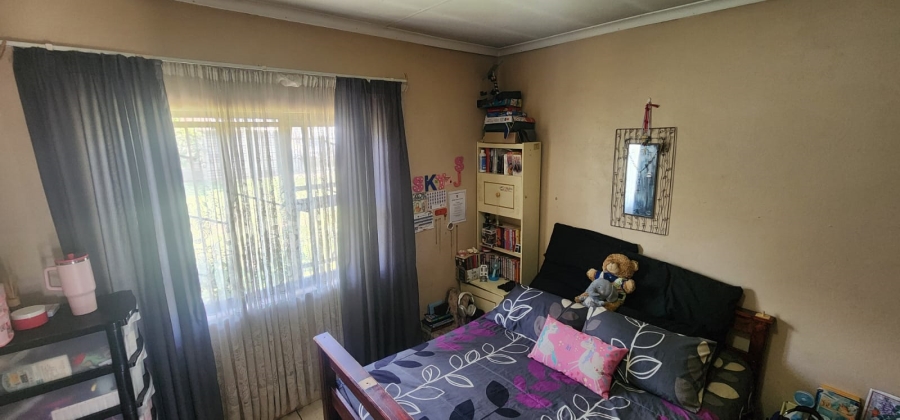 3 Bedroom Property for Sale in Mountain View Gauteng