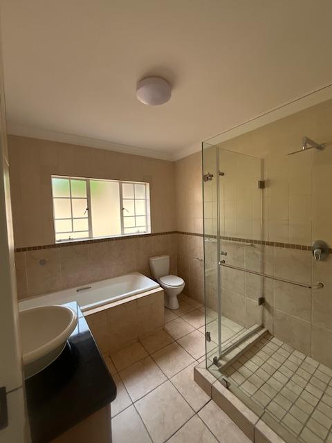 2 Bedroom Property for Sale in Wierda Crest Estate Gauteng