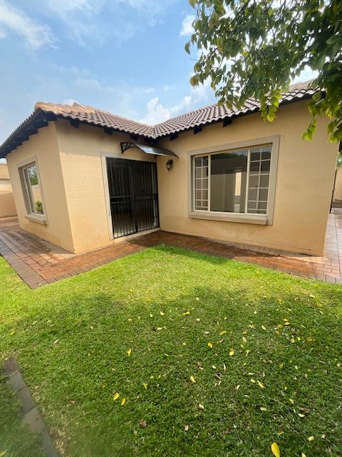 2 Bedroom Property for Sale in Wierda Crest Estate Gauteng