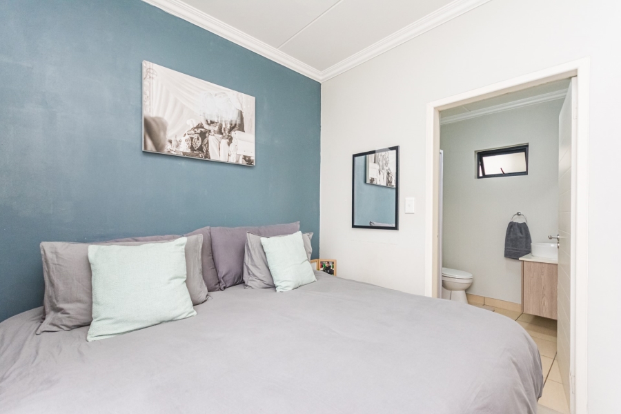 2 Bedroom Property for Sale in Halfway Gardens Gauteng