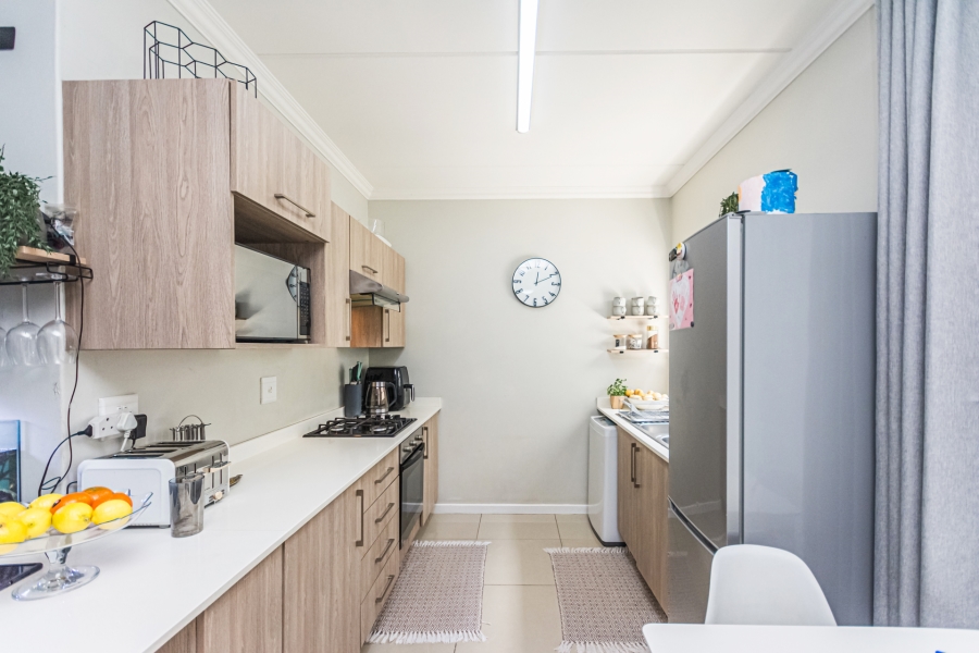 2 Bedroom Property for Sale in Halfway Gardens Gauteng