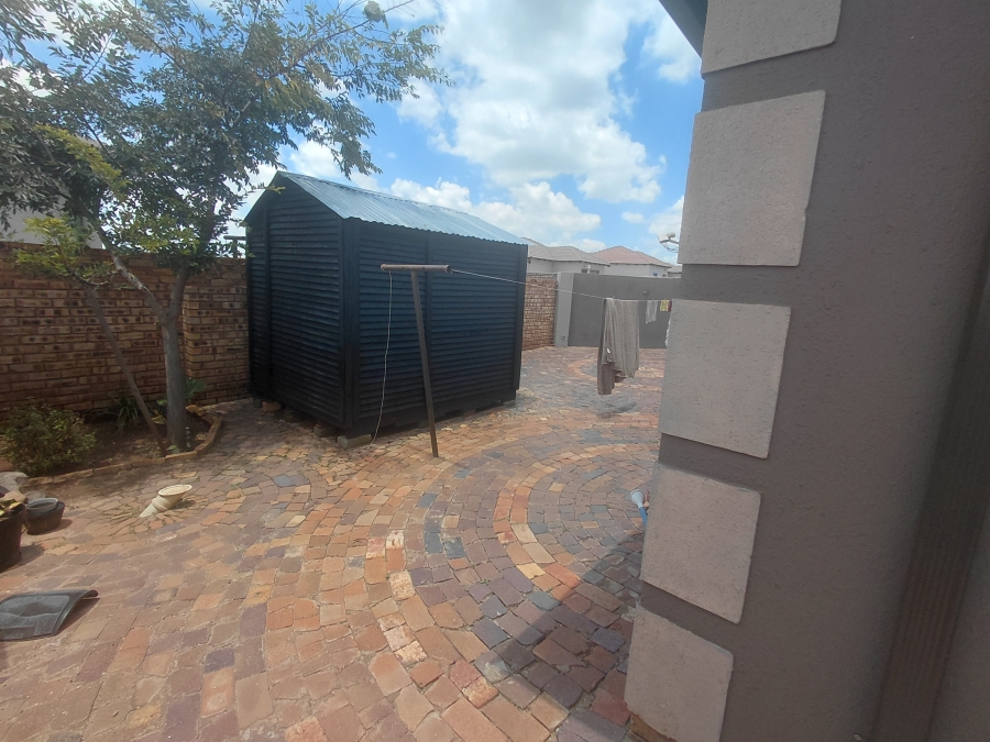 3 Bedroom Property for Sale in West Rand A H Gauteng