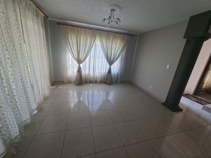 4 Bedroom Property for Sale in Sunward Park Gauteng