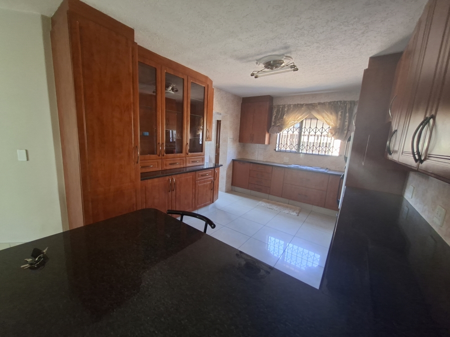 4 Bedroom Property for Sale in Sunward Park Gauteng