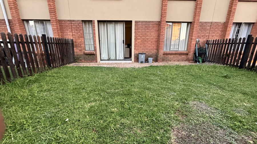 2 Bedroom Property for Sale in Terenure Gauteng