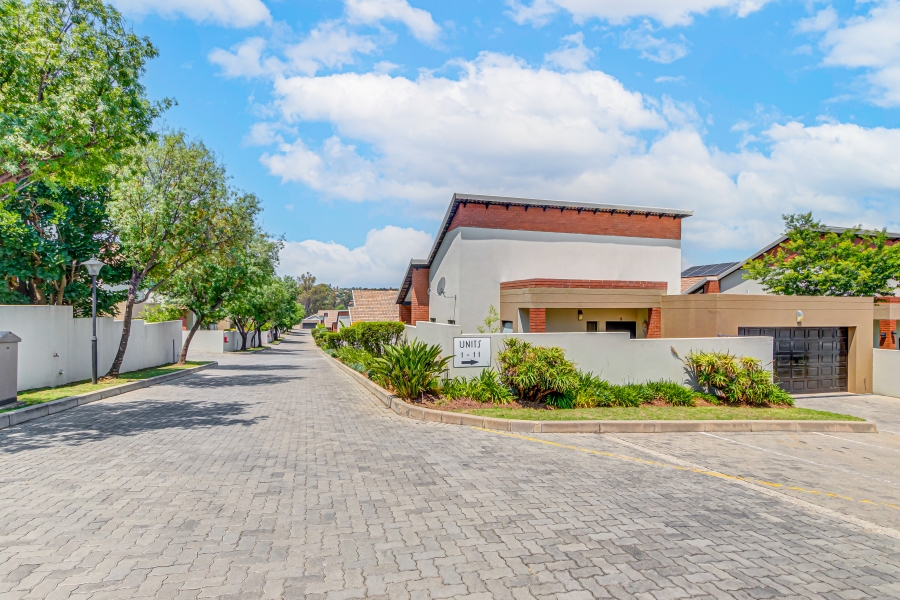 3 Bedroom Property for Sale in Kyalami Gauteng